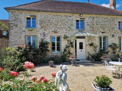 Praslin Bed & Breakfast | CHARM & FOLIe