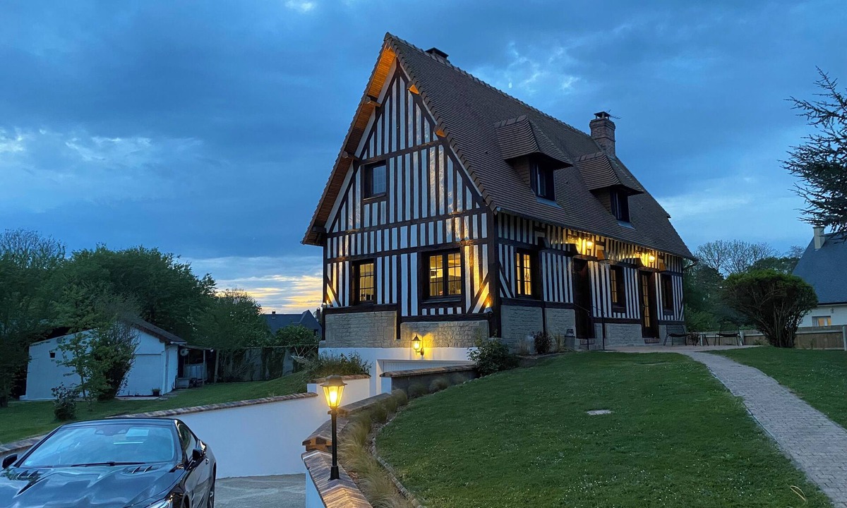 Trouville-sur-Mer Villa | Charm, luxury and tranquility