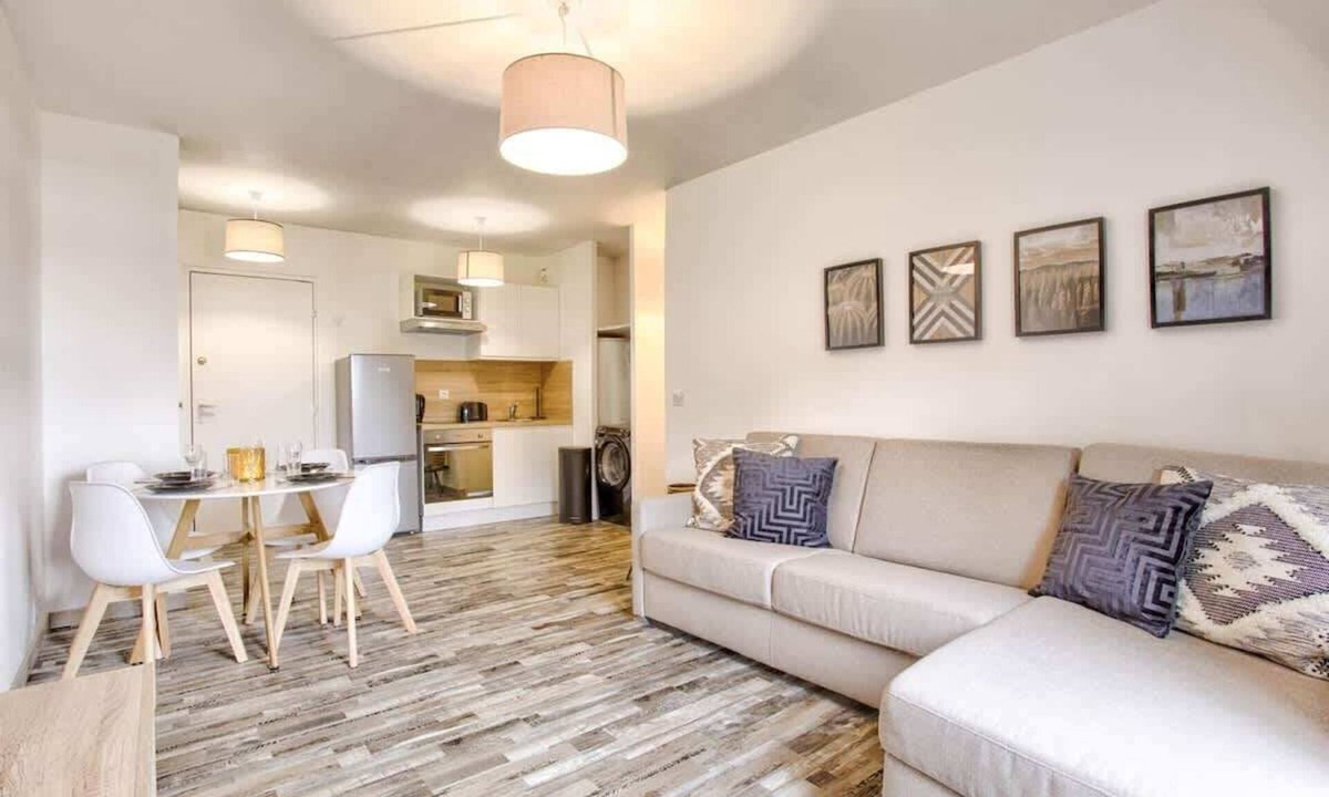 Blonville-sur-Mer Apartment | Charmant appartement lumineux avec vue mer
