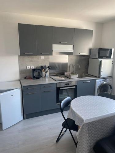 Buxerolles Apartment | Charmant appartement avec parking privée