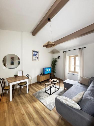 Foix Apartment | Charmant appartement mansardé en centre ville de Foix