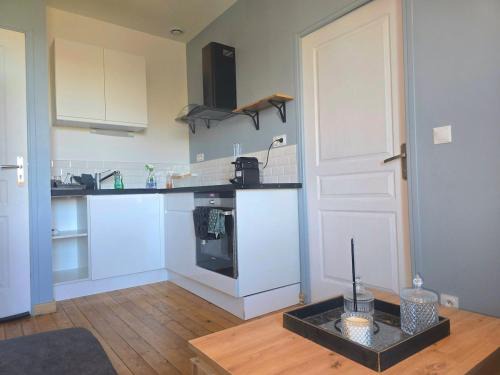 Chateauroux Apartment | Charmant F2