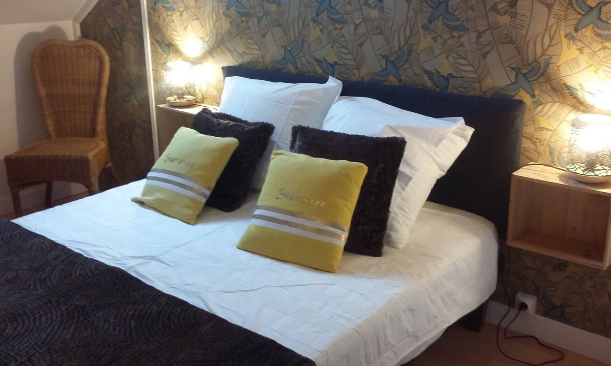 Octeville House | Charmant Meublé Proche Tous Commerces