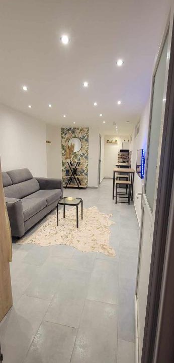 Saint-Hilaire-du-Rosier Apartment | charmant studio