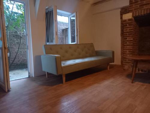 Saint-Philbert-sur-Risle Apartment | Charmant 2 pièces