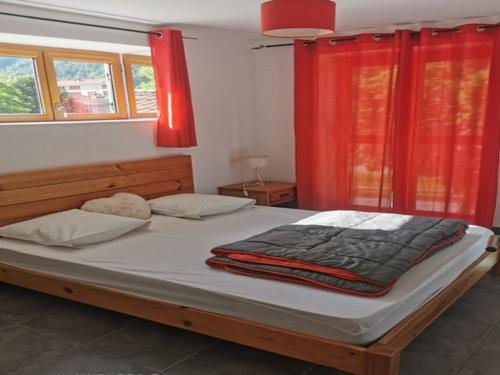 Puget-Theniers Other | Charmant gîte 43m² à Puget-Théniers - API-1-52-695