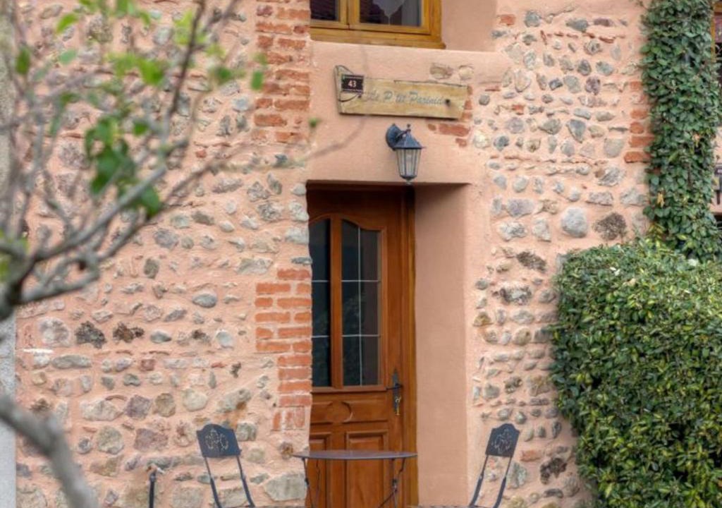 Parigny House | Charmant gîte cosy avec jardin, proche du lac de Cublize, idéal pour un séjour détente en région Roannaise - FR-1-496-91