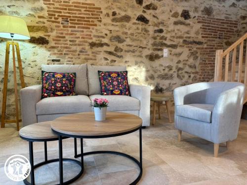 La Gaubretiere House | Charmant Gîte en Bocage Vendéen, 3 Chambres, Parking Inclus - FR-1-426-607