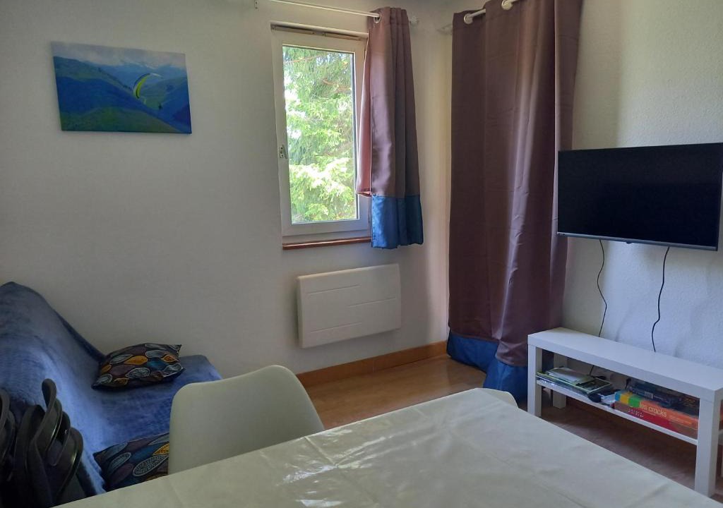Genos Apartment | Charmant logement sur la station de Val Louron