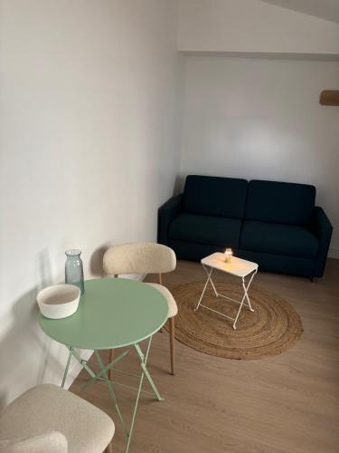 Saint-Germain-en-Laye Apartment | Charmant studio centre ville proche RER avec wifi