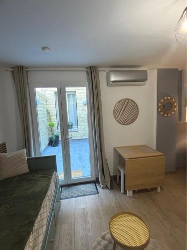 Anzin Apartment | Charmant studio 2 personnes terrasses privé Anzin