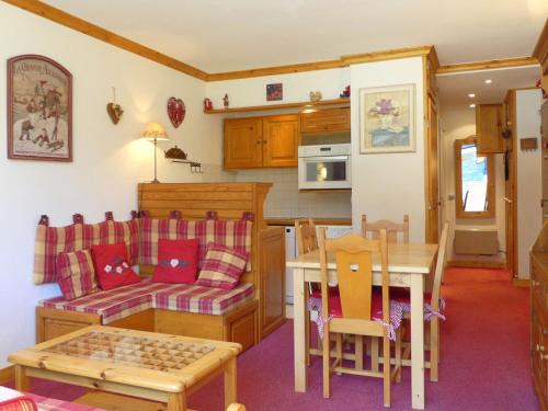 Meribel-Mottaret Apartment | Charmant Studio Cabine Sud avec Balcon - FR-1-182-16