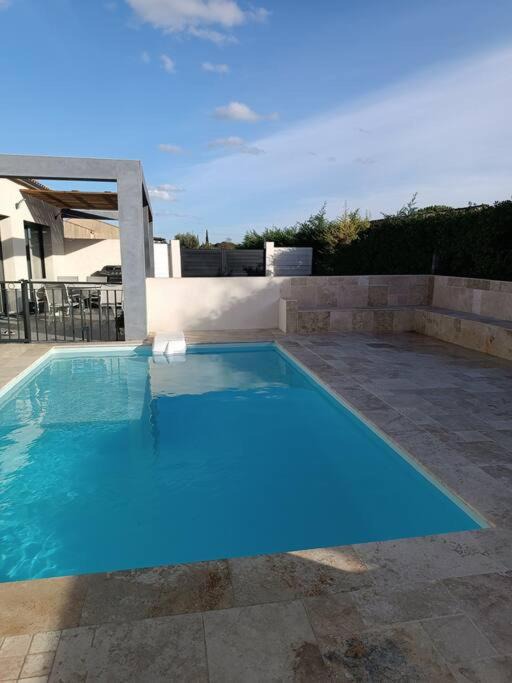 Villemoustaussou House | Charmant studio avec piscine