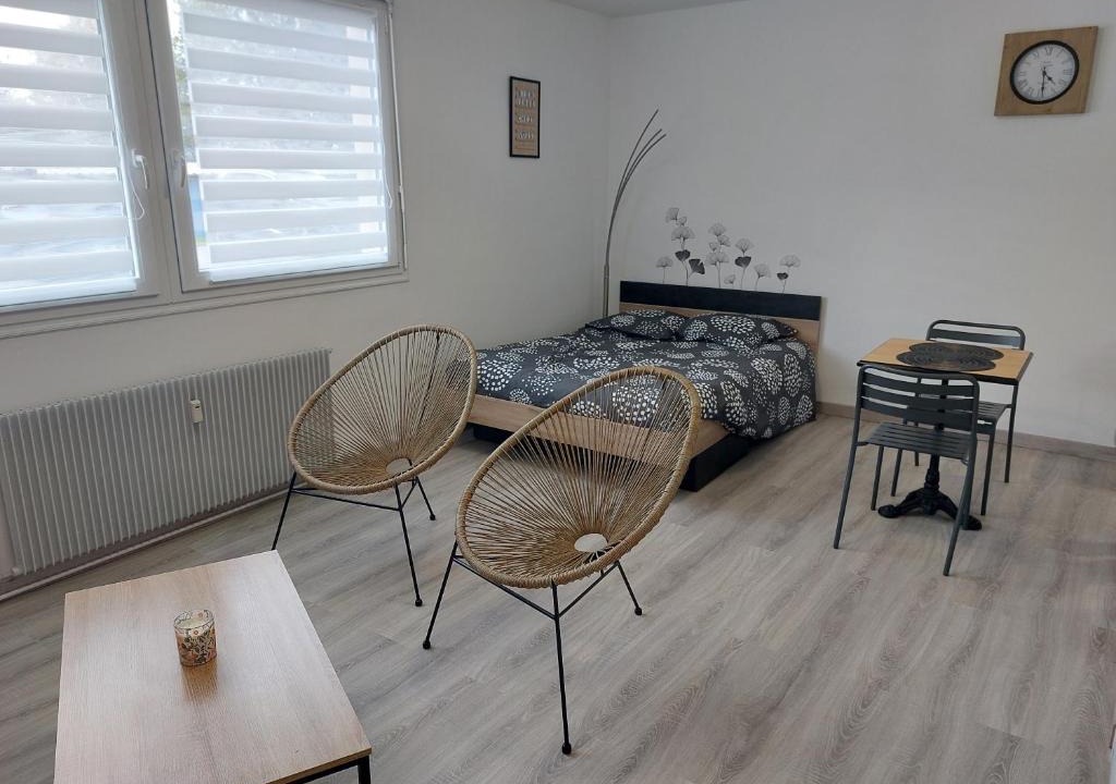 Dieppe Apartment | charmant studio proche du centre de neuville les dieppe