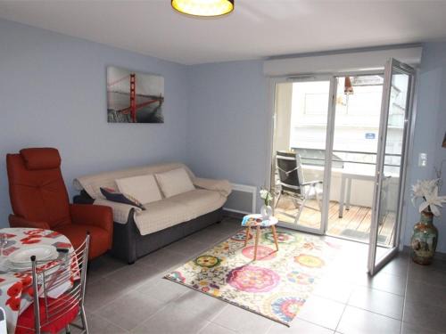 Bagneres-de-Luchon Apartment | Charmant T2 à Luchon - 46m², Balcon Sud-Est, proche thermes, idéal 4 pers, tout confort. - FR-1-313-174