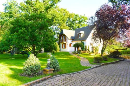 Ferrieres-Haut-Clocher House | Charmante Maison de Ferrières