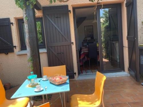 Les Arenes House | Charmante maisonnette Canet, proche plage, calme, parking privé - FR-1-696-10