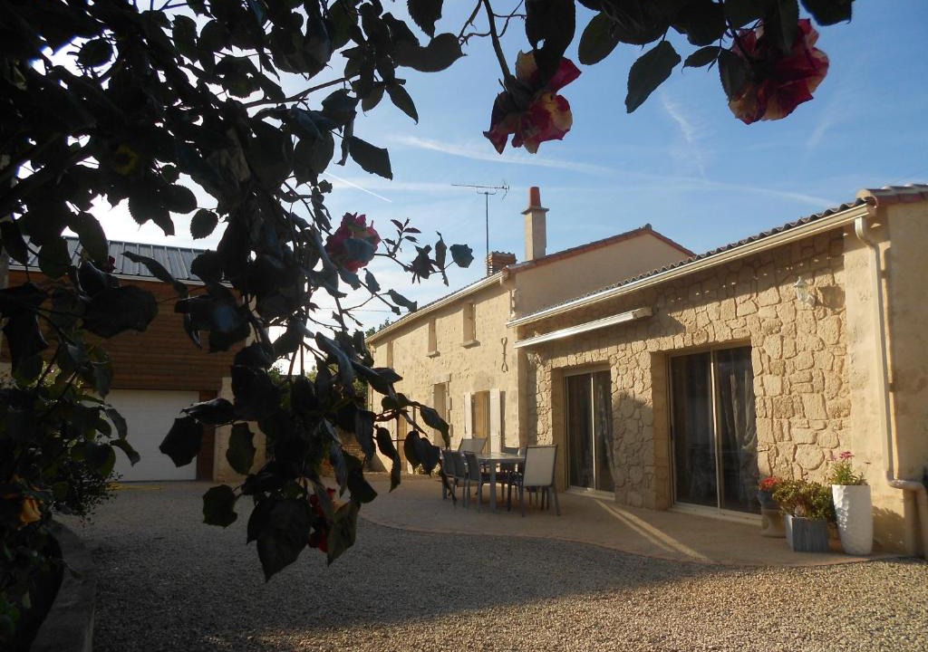 Taize-Maulais House | charmante maison a la campagne