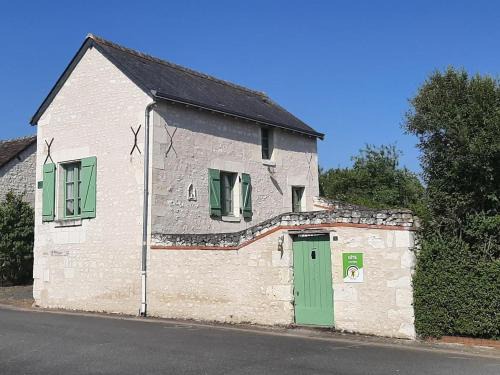 Tavant House | Charmante Maison Ancienne près de Chinon avec Cour Privée - FR-1-381-645