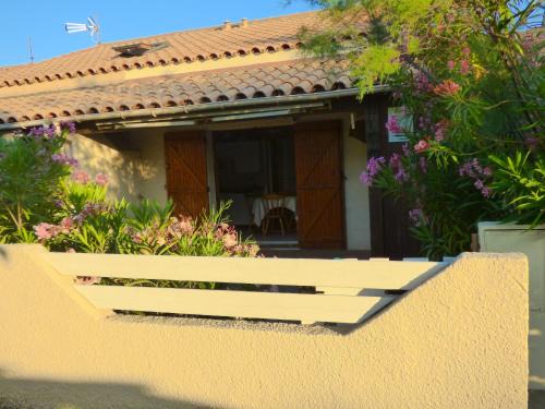Les Ayguades House | Charmante maison familiale à Gruissan avec terrasse ensoleillée