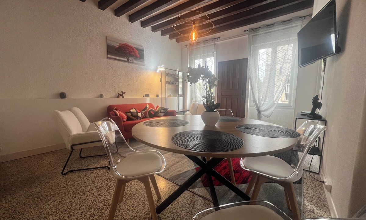 Bleneau House | Charmante Maison