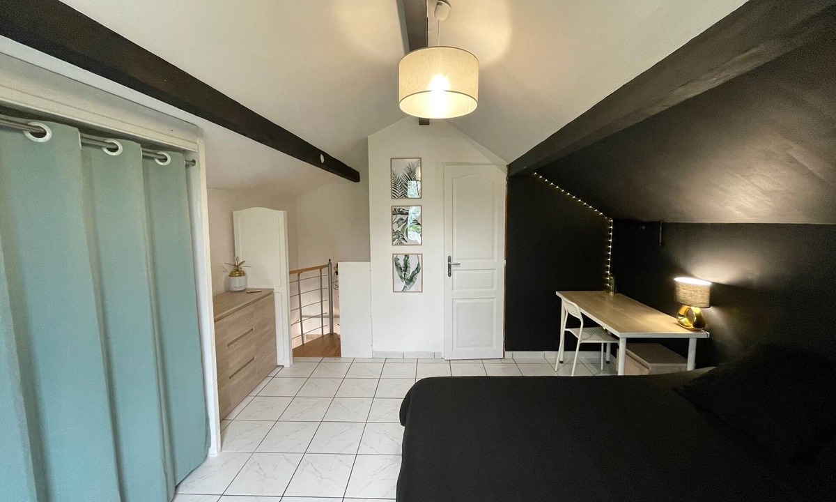 Melun House | Charmante Maison Mitoyenne