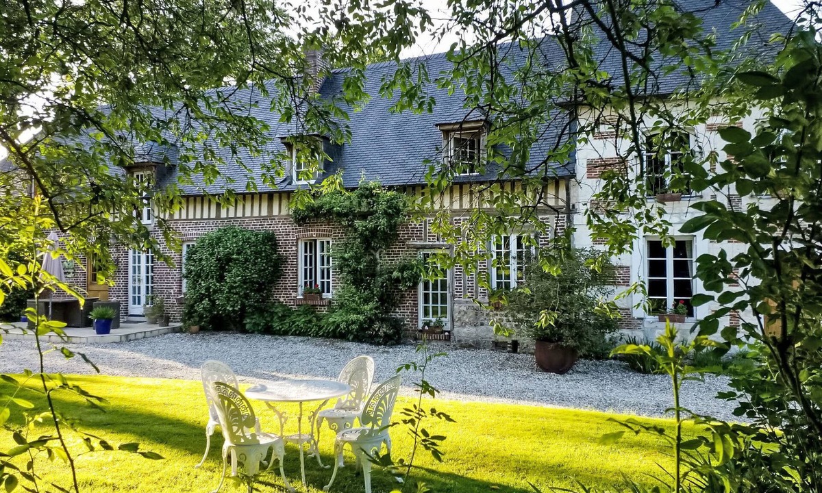 Bretteville-du-Grand Caux House | Charmante normannische Ferienwohnung Les chataigniers 2 Zimmer by Interhome