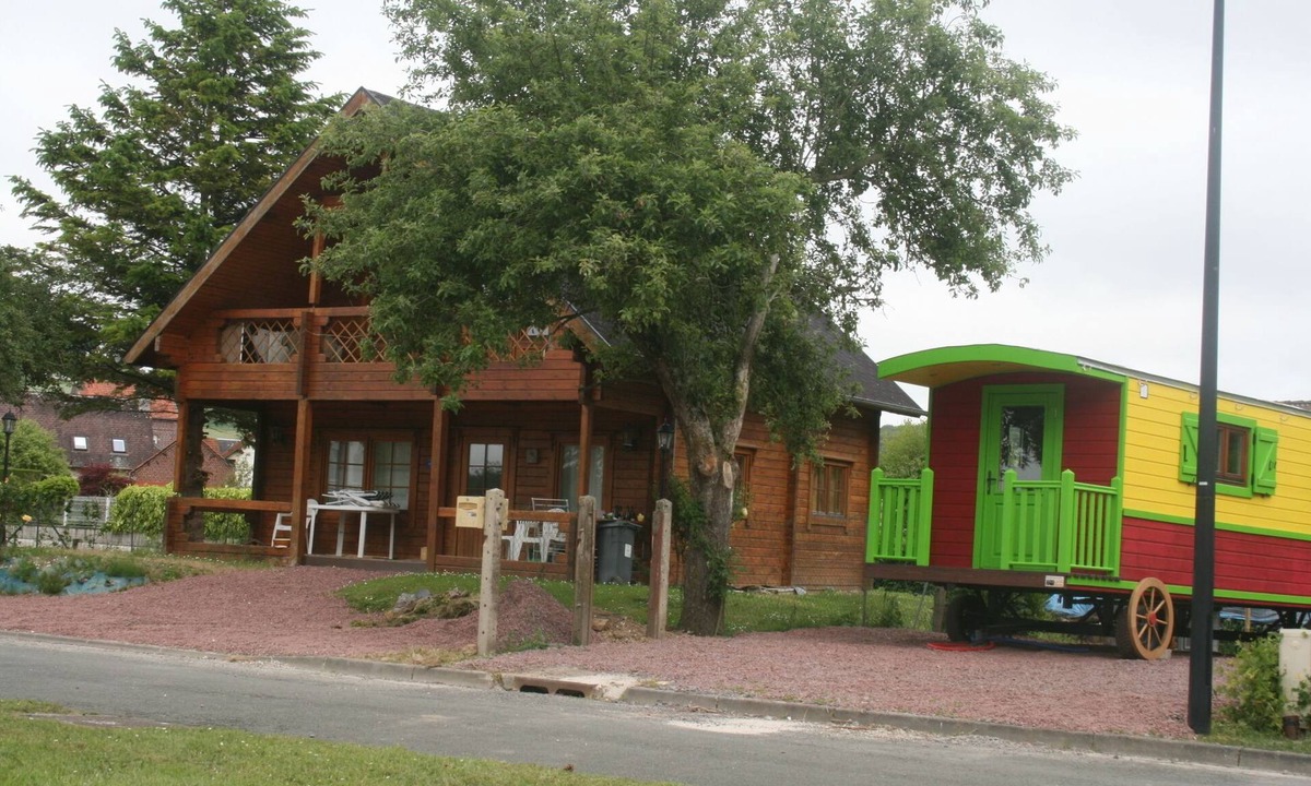 Oust-Marest House | Charmante Roulotte