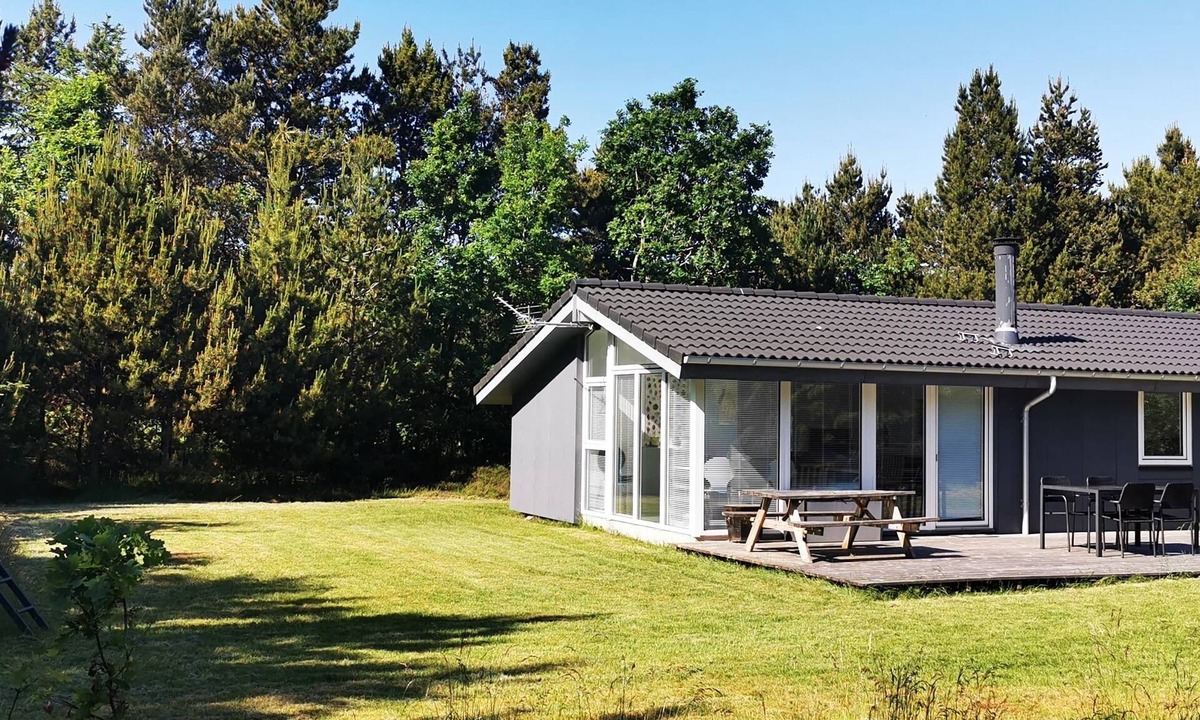 Nordost House | Charmantes Ferienhaus nur 100 m vom Kinderfreundlichen Sandstrand