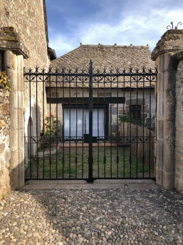 Antignac Bed & Breakfast | charme cantalien