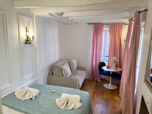 5th Arrondissement Apartment | Charme Paris 5 - Panthéon Latin Quartier -Aldaro