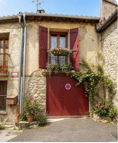 Marquixanes Apartment | Charment Studio au pied du Canigou