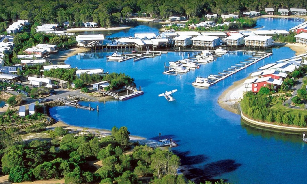 Gold Coast Cabin | Charming Island Escape Gold Coast