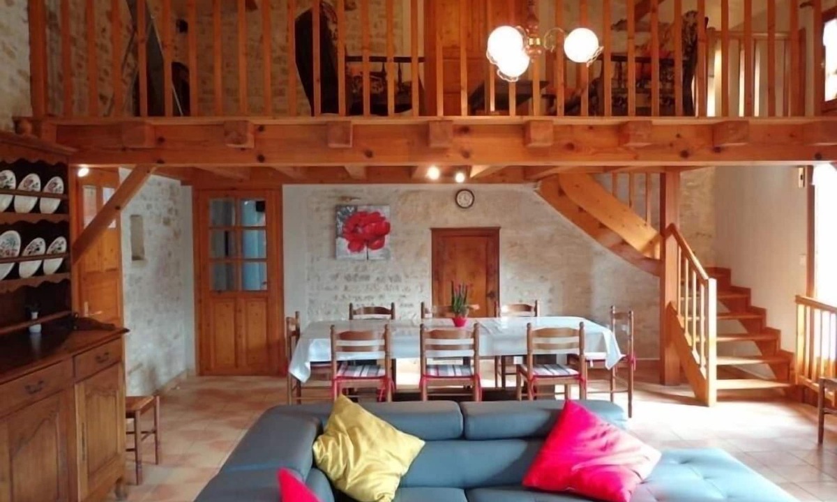 Saint-Juire-Champgillon Cottage | Charming Cottage with Private Pool, Sauna, and Garden in Saint-Juire-Champgillon