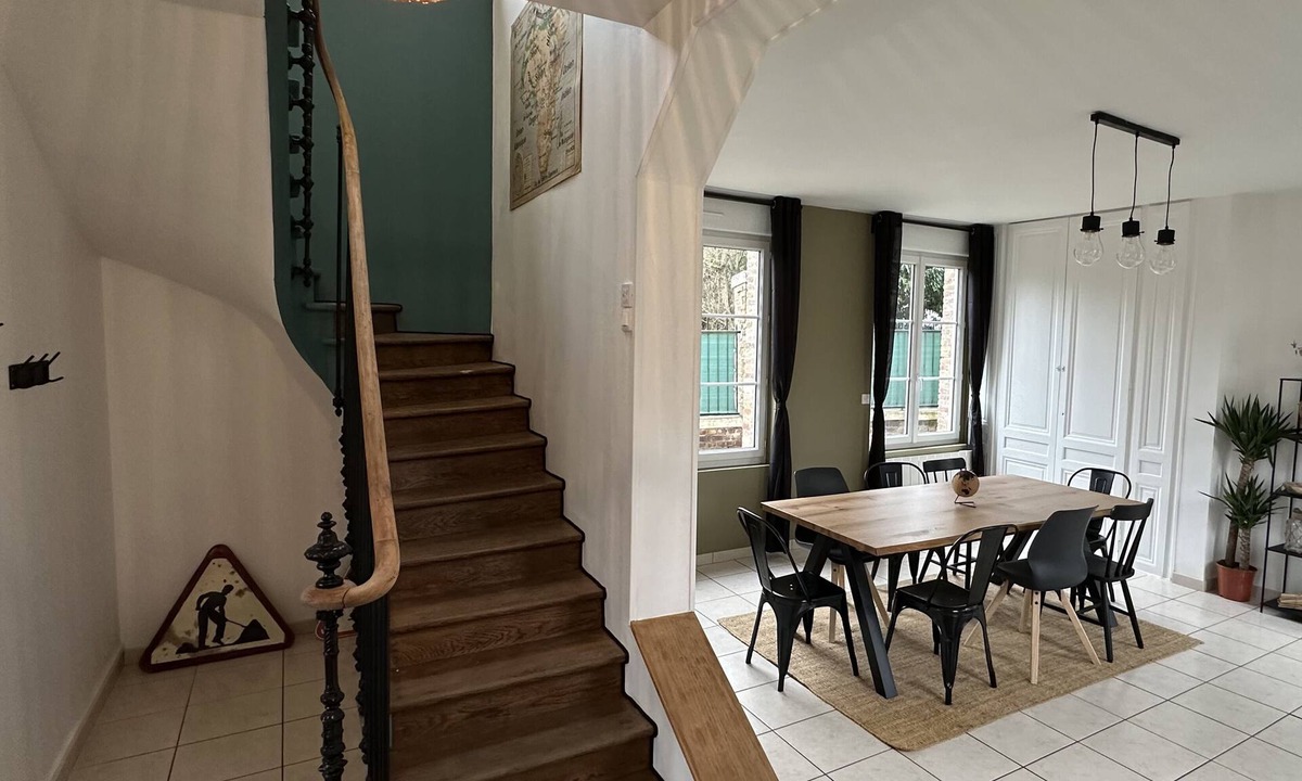 Saint-Pierre-les-Elbeuf House | Charming and Bright 3 Bedroom House, with Garden and Parking