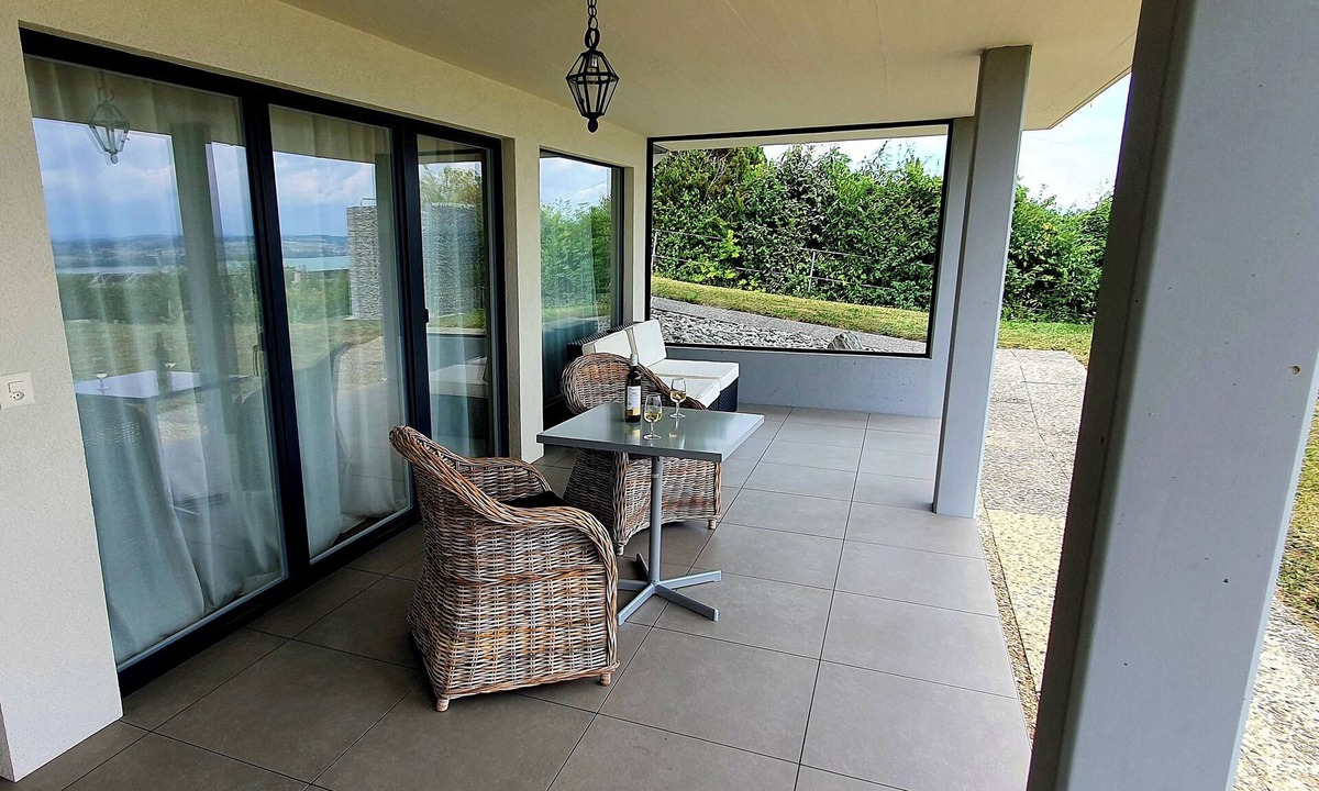 Bellerive Apartment | Charming 1-bedroom apartment in adorable Vully-les-Lacs with WiFi