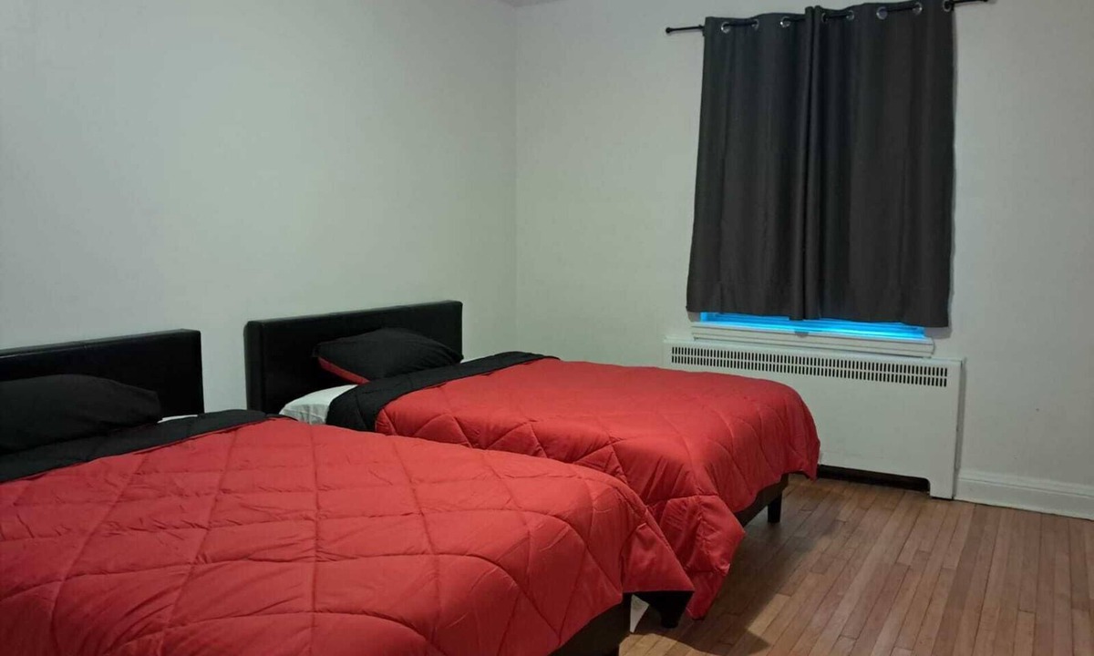Cote-Des-Neiges—Notre-Dame-De-Grace Apartment | Charming 1-bedroom apartment in Montréal perfect for your getaway
