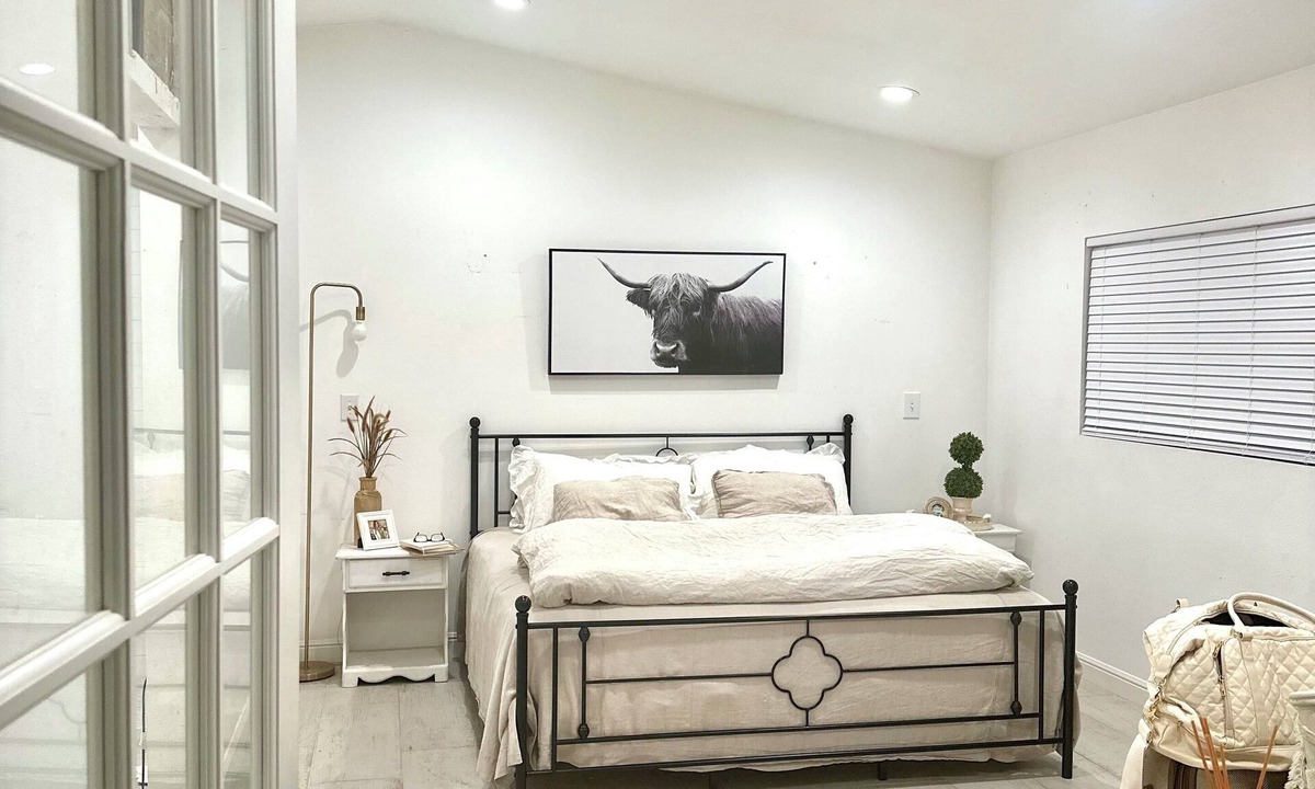 Hull Apartment | Charming 1-bedroom apartment with WiFi and AC in Dayton