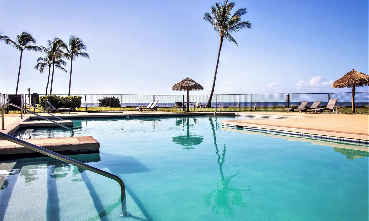 Waimea House | Charming 1-Bedroom Oceanfront Cottage