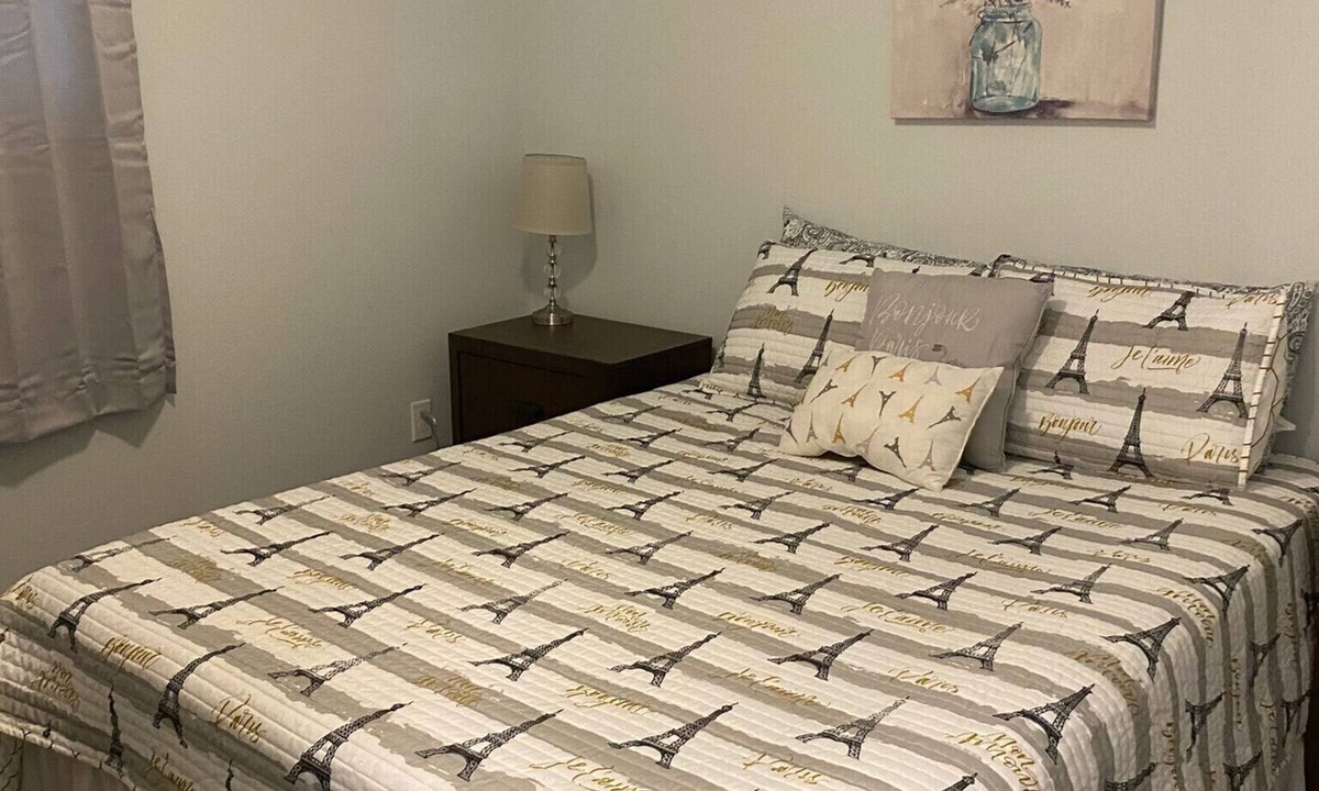 Buckingham Estates Apartment | Charming 1-bedroom studio with AC in vibrant Austin
