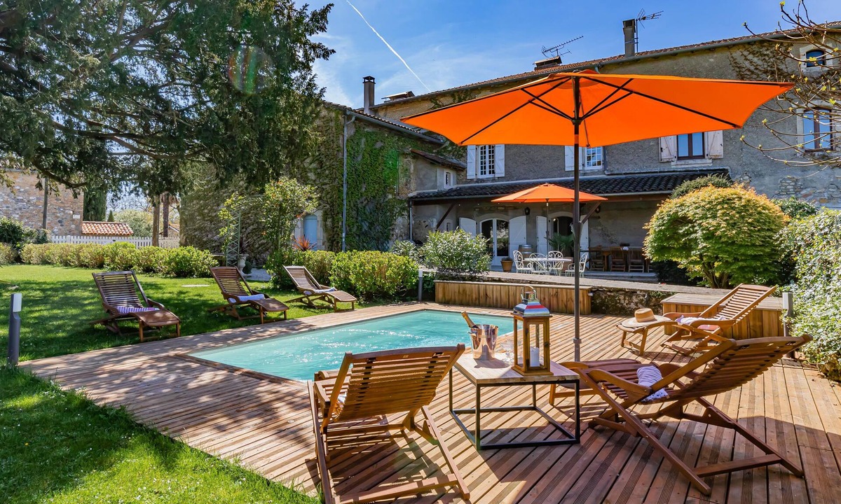 Cassagne House | Charming 18th Century House Private Pool Sleeps 12 Near Toulouse