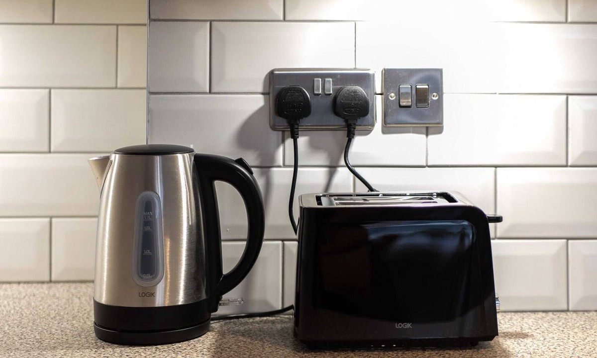 Withington Apartment | Charming 1BR Stay – Perfect for 2 Guests