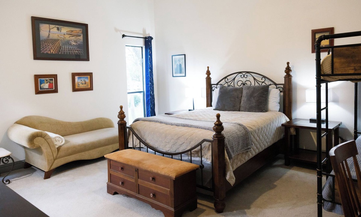 San Marcos House | Charming 2-2/Game Room/Outlet Mall/TSU/River