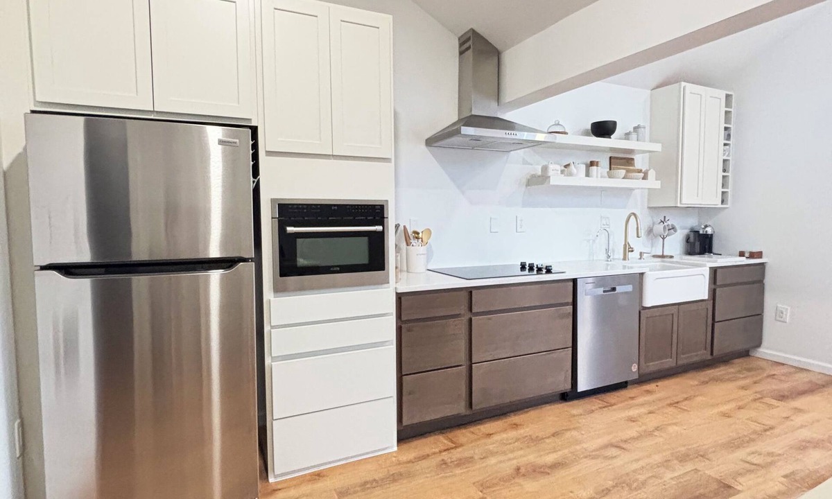 Brodheadsville Apartment | Charming 2-bedroom apartment with AC, WiFi in lovely Poconos