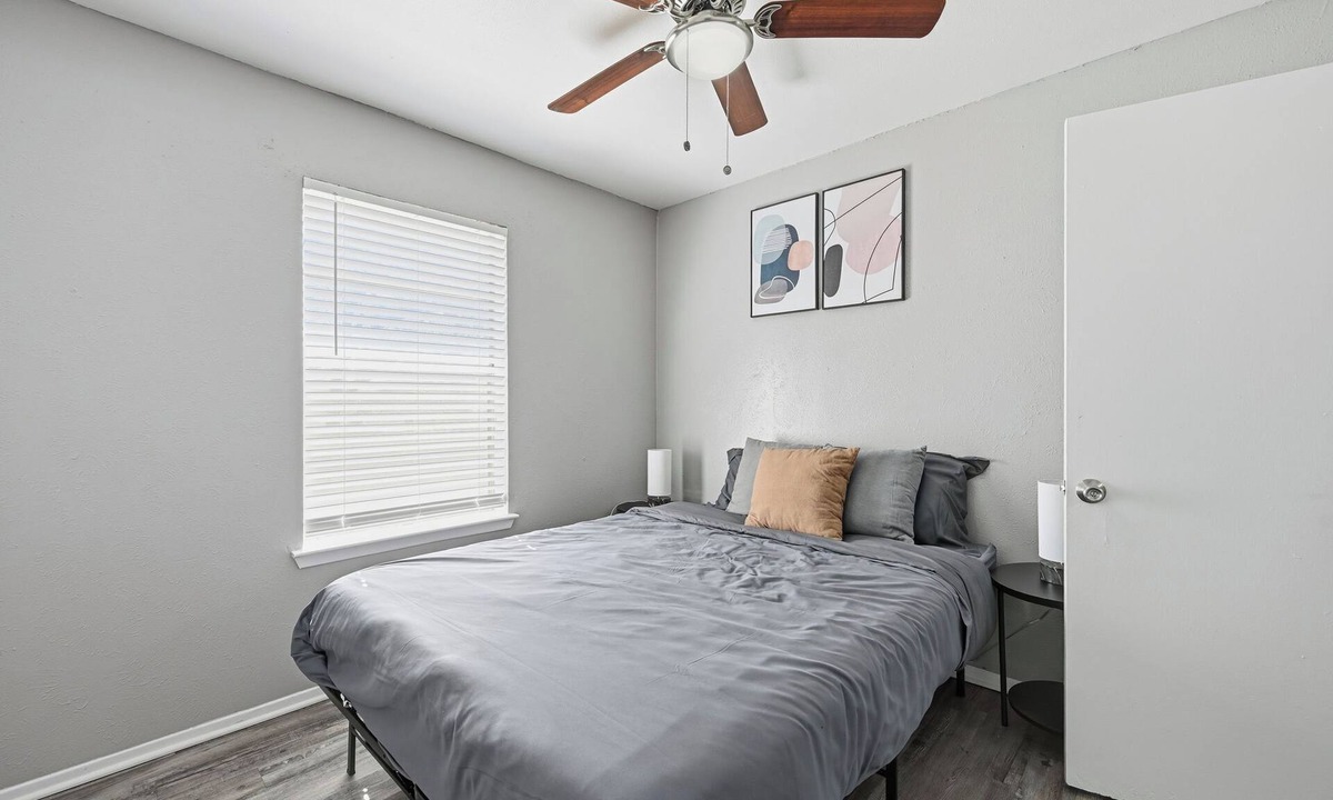 Southridge Apartment | Charming 2-bedroom 1-bath with modern style appeal