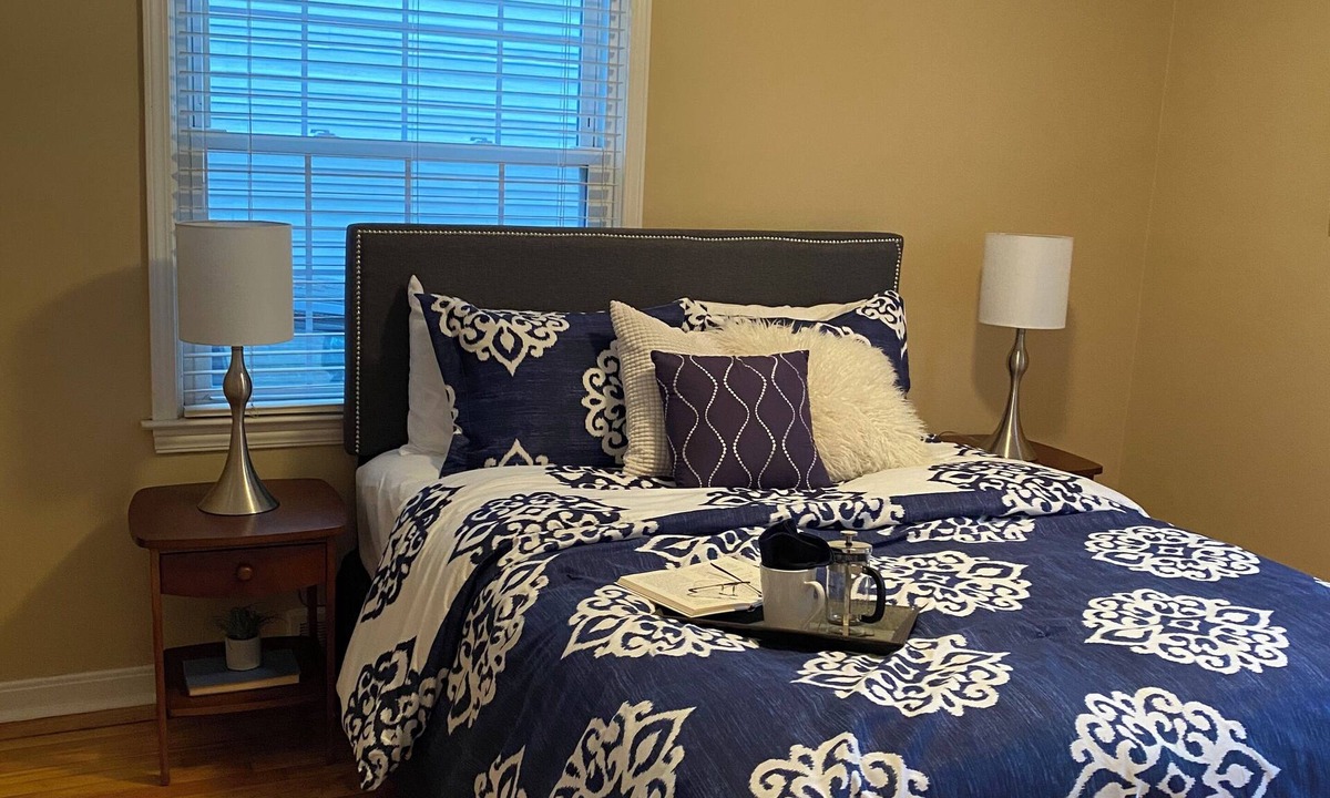Birmingham House | Charming 2 bedroom and 1 bath home in Birmingham.