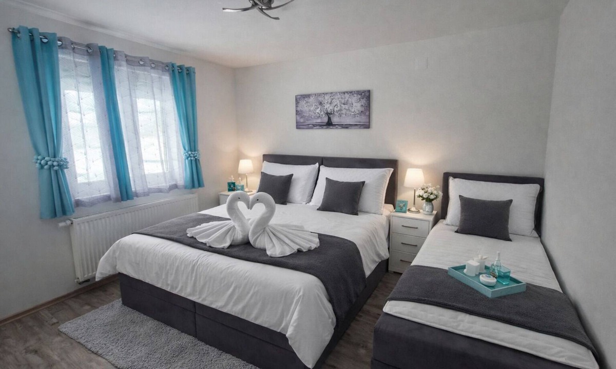 Smoljanac Apartment | Charming 2-bedroom apartment with AC in cozy Smoljanac New open with Sauna