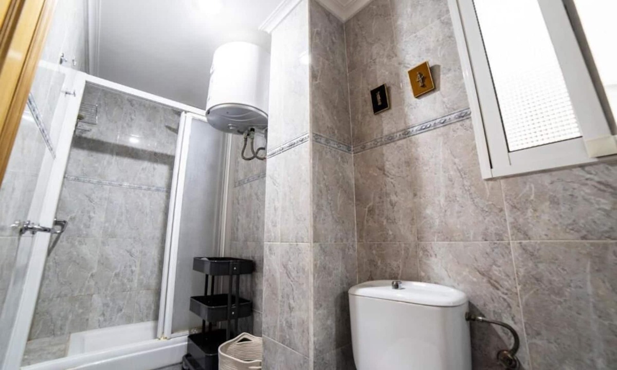Arrancapins Condo | Charming 2-bedroom apartment with WiFi, AC in enchanting València