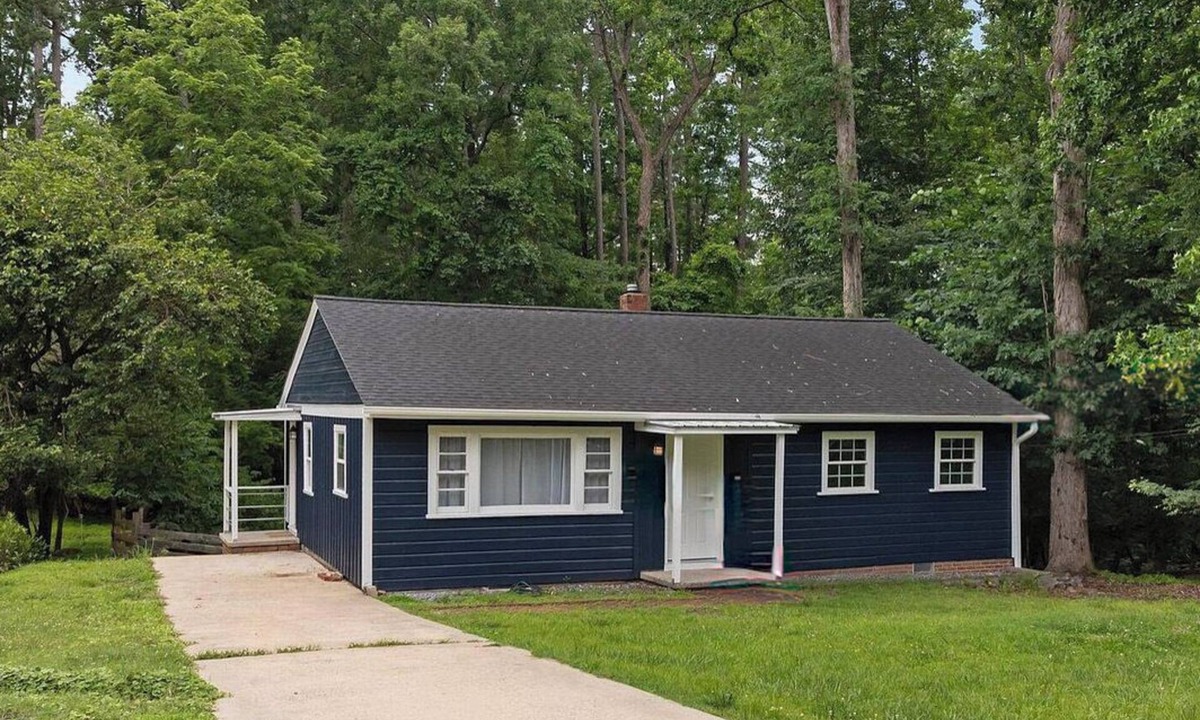 Carrboro House | Charming 2-bedroom bungalow in delightful Carrboro.