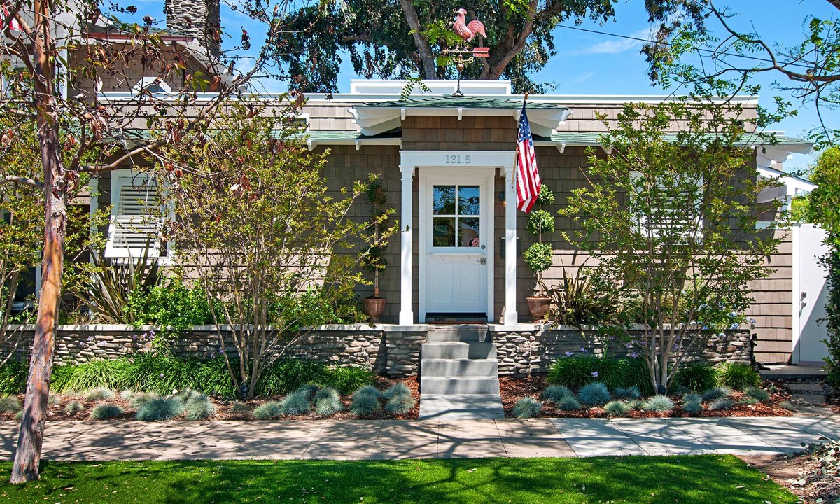 Coronado Cottage | Charming 2 Bedroom Cottage In Coronado!